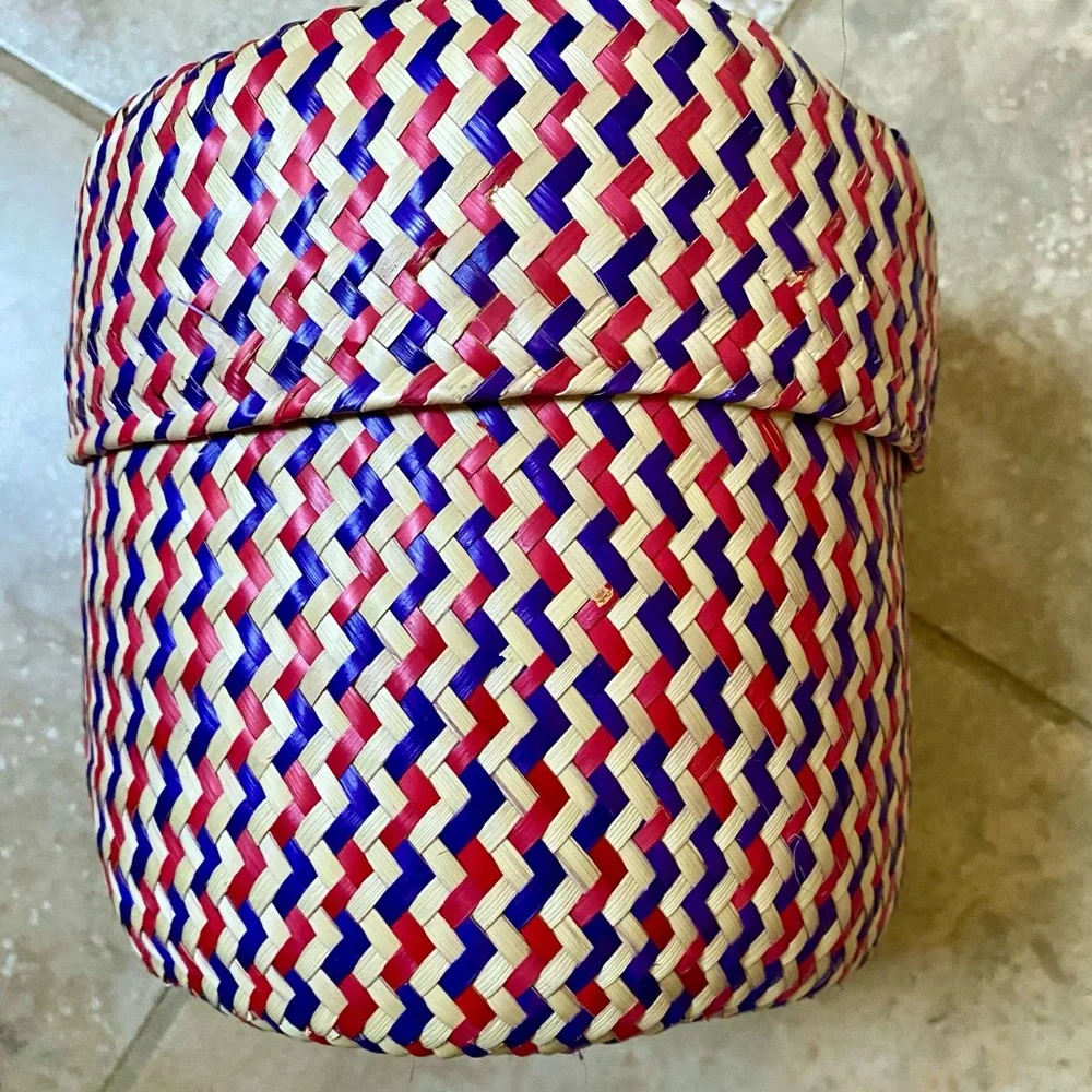 🆕 Handmade Lidded Palm Leaf Basket